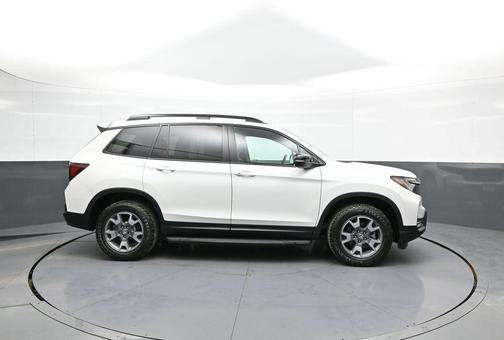 2023 Honda Passport AWD TrailSport