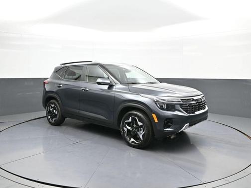 Gray 2026 Kia Seltos S