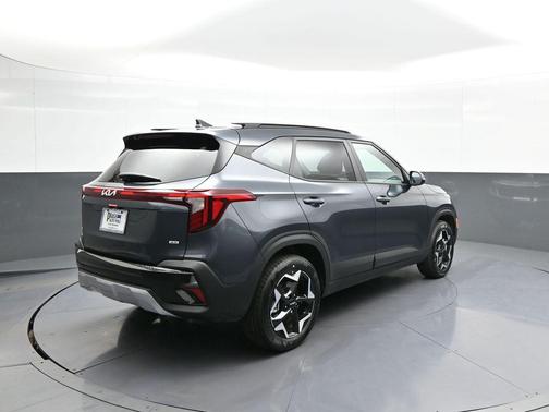 Gray 2026 Kia Seltos S