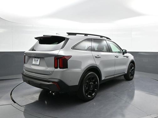 2024 Kia Sorento SX