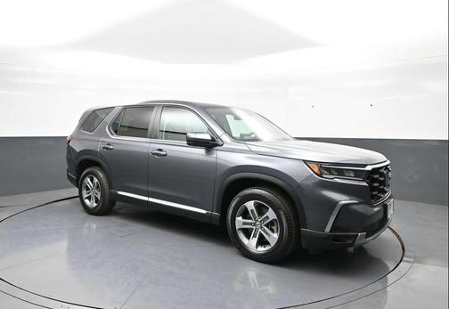 Modern Steel Metallic 2023 Honda Pilot AWD EX-L 8 Passenger