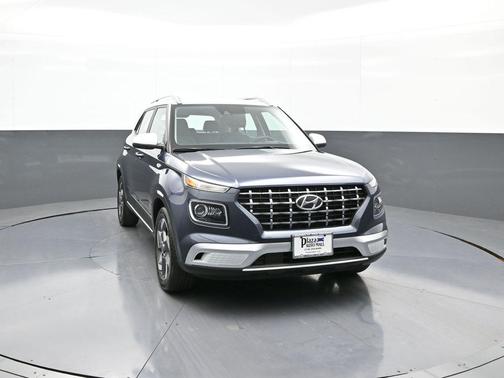 2022 Hyundai VENUE Limited