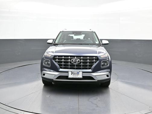2022 Hyundai VENUE Limited