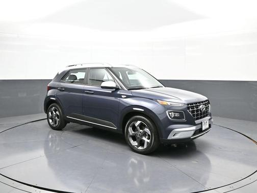 2022 Hyundai VENUE Limited