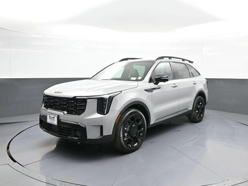 Wolf Gray 2026 Kia Sorento SX