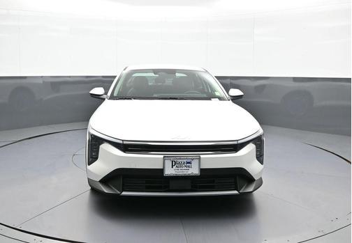 Snow White Pearl 2025 Kia K4 EX