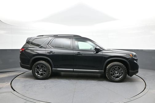2023 Honda Pilot AWD TrailSport