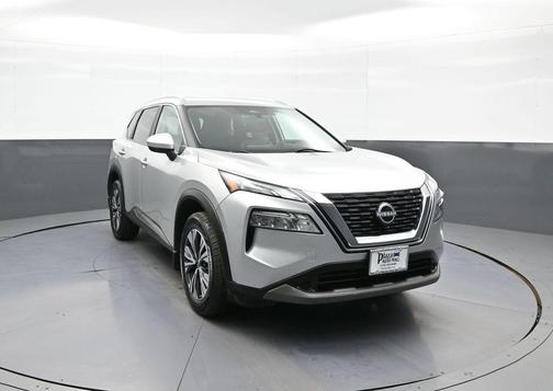 Brilliant Silver Metallic 2023 Nissan Rogue SV