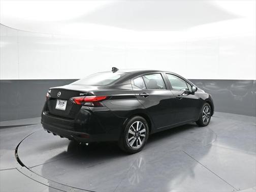 2021 Nissan Versa 1.6 SV