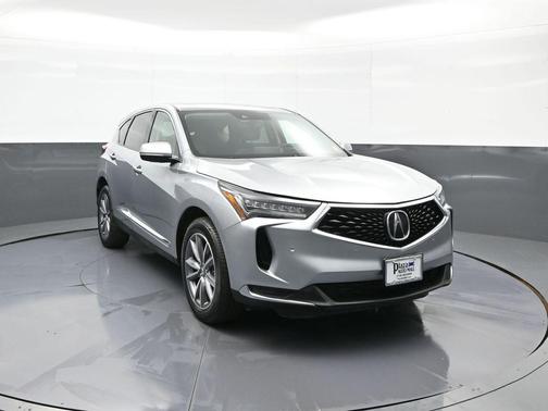 Lunar Silver Metallic 2023 Acura RDX Technology Package