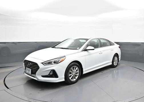 Quartz White Pearl 2019 Hyundai SONATA SE