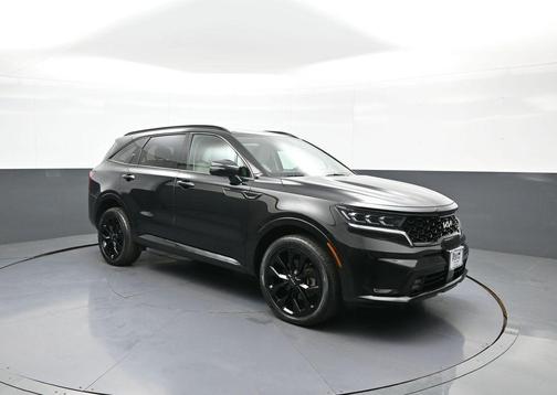 Ebony Black 2022 Kia Sorento SX