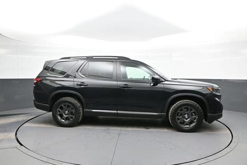 2023 Honda Pilot AWD TrailSport