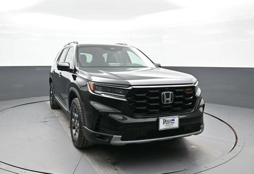 2023 Honda Pilot AWD TrailSport