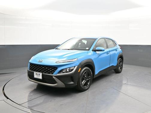 2022 Hyundai KONA SE