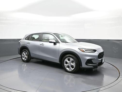 Lunar Silver Metallic 2024 Honda HR-V LX