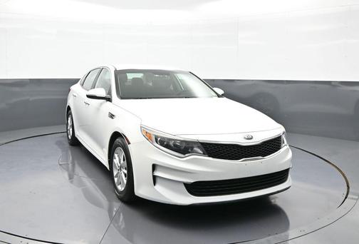 Snow White Pearl 2018 Kia Optima LX