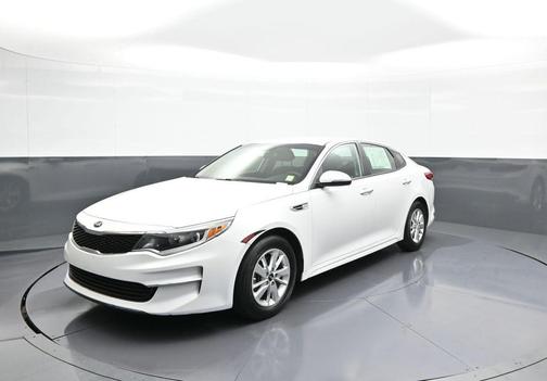 Snow White Pearl 2018 Kia Optima LX