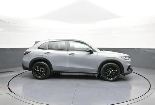 Urban Gray Pearl 2024 Honda HR-V Sport