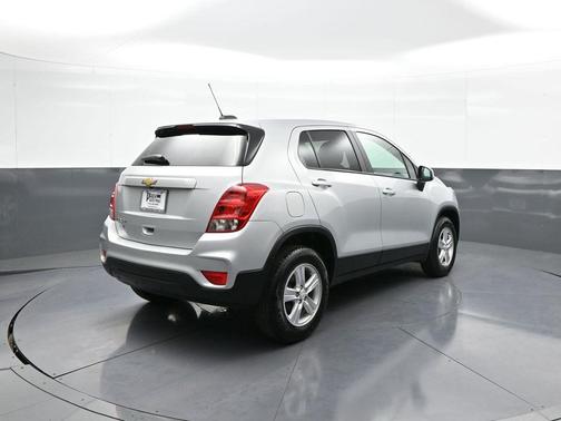 2022 Chevrolet Trax LS