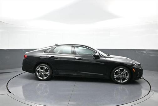 2023 Kia K5 EX
