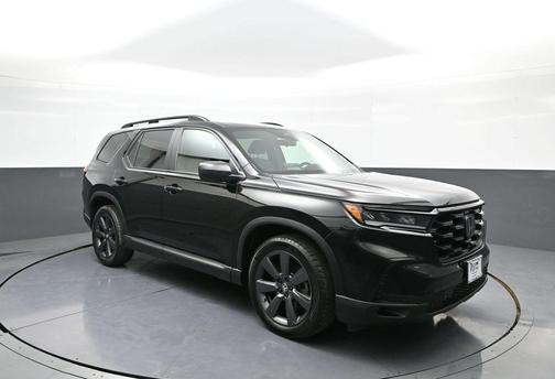2023 Honda Pilot AWD Sport