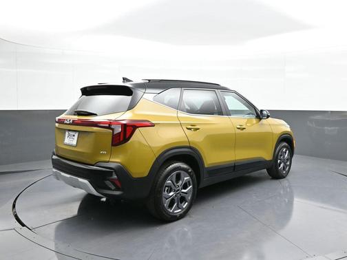 2024 Kia Seltos S