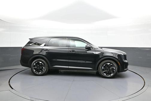 Ebony Black 2026 Kia Sorento S