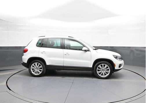 2015 Volkswagen Tiguan 4MOTION Auto SE w/Appearance