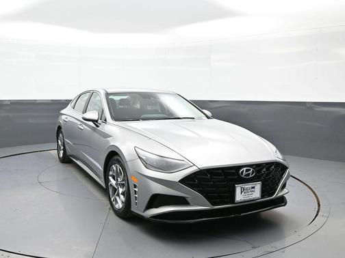 Curated Silver 2023 Hyundai SONATA SEL