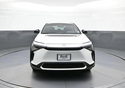 Wind Chill Pearl 2023 Toyota bZ4X Limited