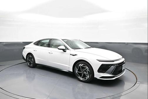 Serenity White 2026 Hyundai SONATA SEL