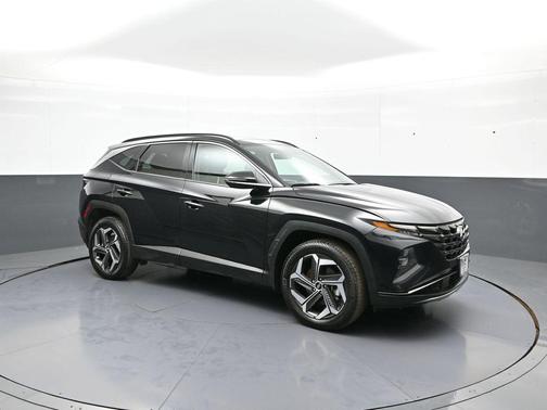 Black Pearl 2024 Hyundai TUCSON Limited