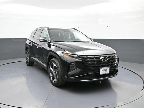 Black Pearl 2024 Hyundai TUCSON Limited