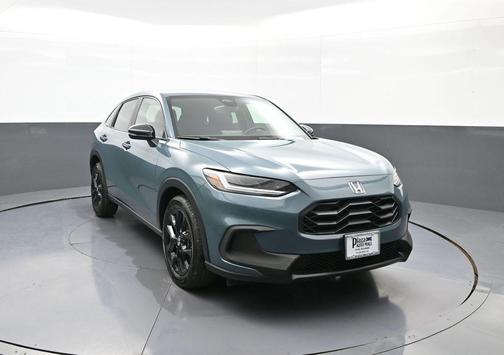 Nordic Forest Pearl 2023 Honda HR-V AWD Sport