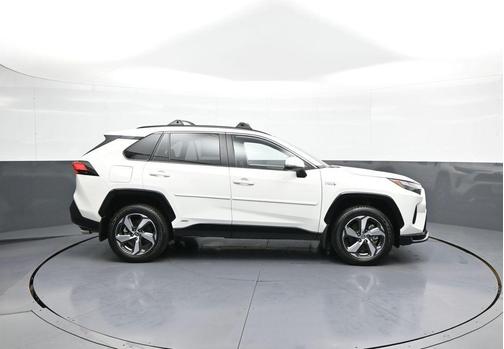 Ice Cap 2023 Toyota RAV4 Prime SE