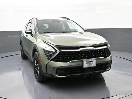 Jungle Green/Ebony Black Roof 2023 Kia Sportage S