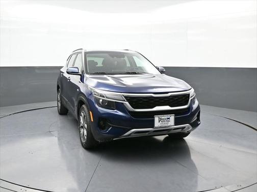 2022 Kia Seltos EX