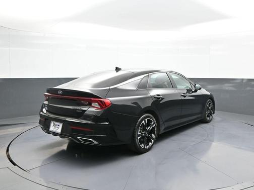 Ebony Black 2021 Kia K5 GT-Line
