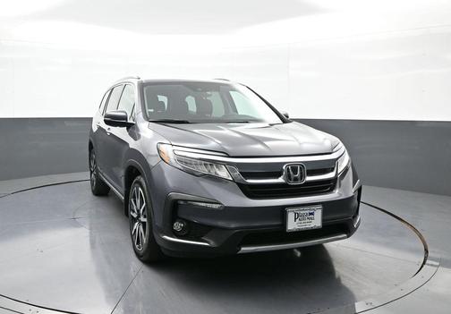 2022 Honda Pilot Touring 8-Passenger