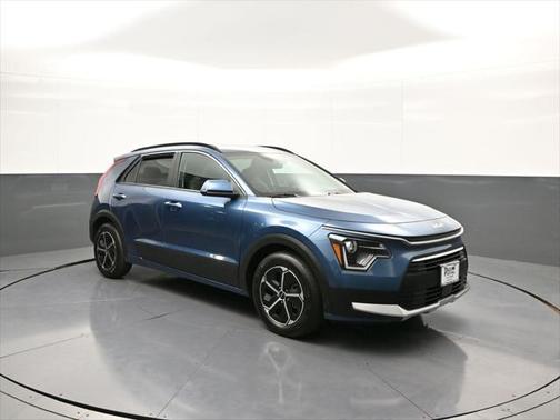 2023 Kia Niro EX
