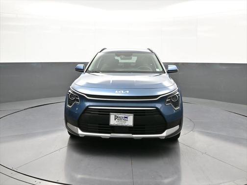 2023 Kia Niro EX