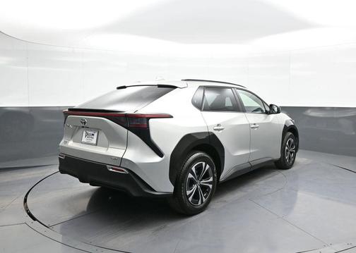 2023 Toyota bZ4X XLE