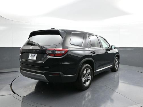 2023 Honda Pilot AWD EX-L 7 Passenger