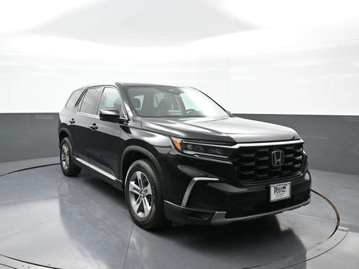 2023 Honda Pilot AWD EX-L 7 Passenger