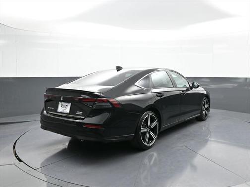 2023 Honda Accord Hybrid Base