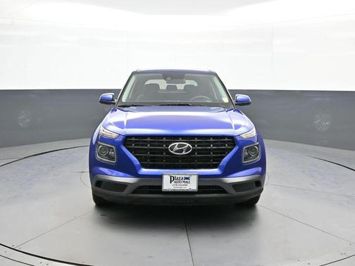 2022 Hyundai VENUE SE