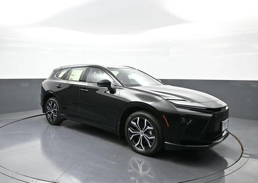 2025 Toyota Crown Signia XLE