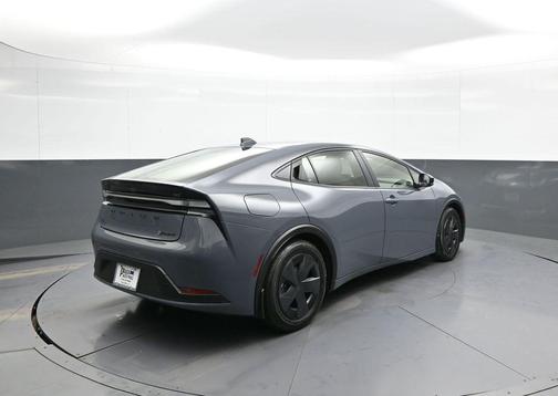 2024 Toyota Prius Prime SE