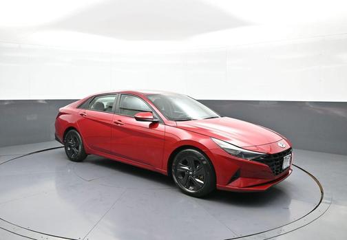 Scarlet Red Pearl 2021 Hyundai ELANTRA SEL